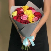 Monobouquet of 11 roses mix